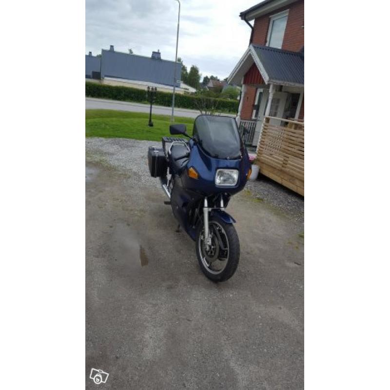 Yamaha XJ 900 med helkåpa -83