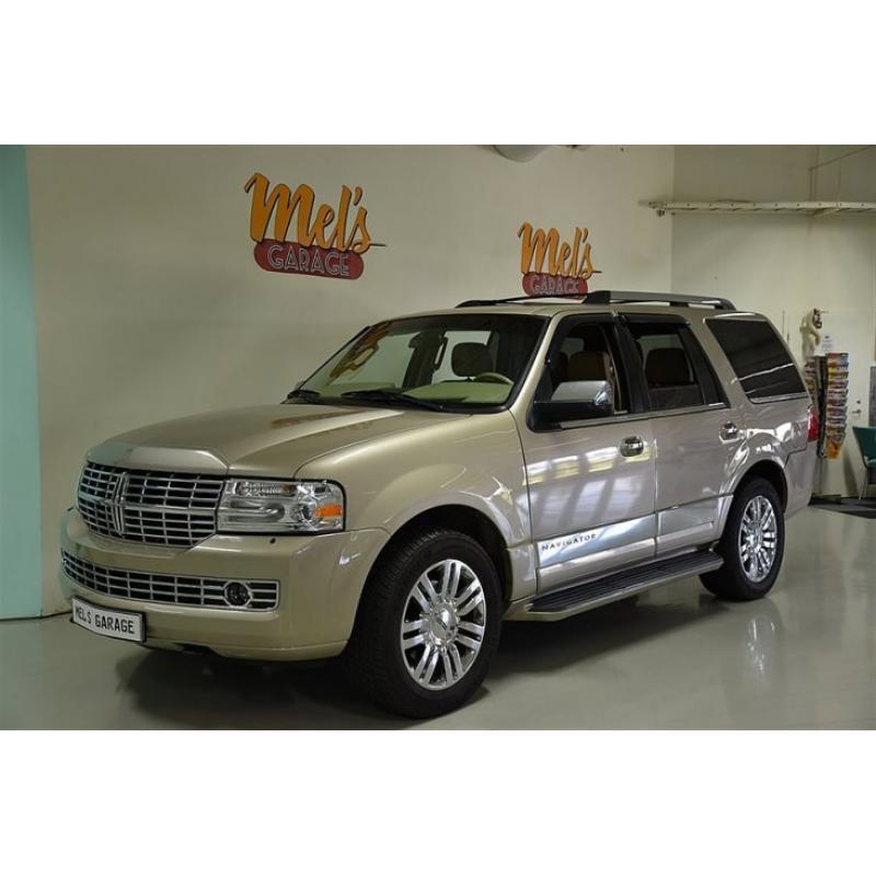 Lincoln Navigator 4WD 7-sits. Full utrustad. -07