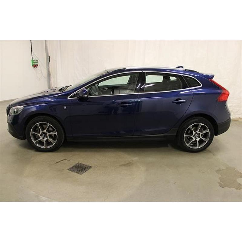 Volvo V40 Cross Country Ocean Race Business E -16