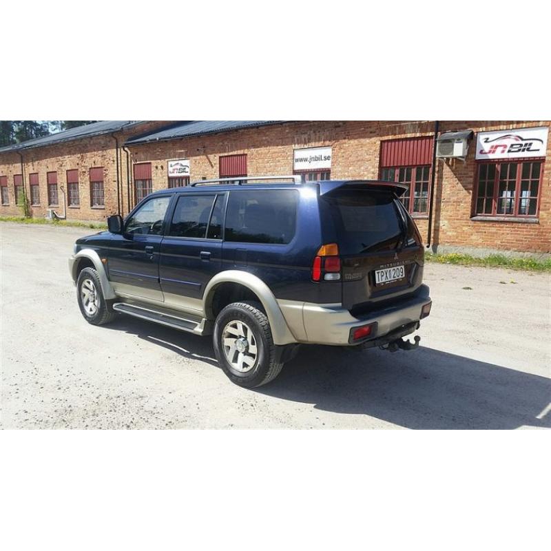 Mitsubishi Pajero Sport 3,0 V6 *Reserverad* -03