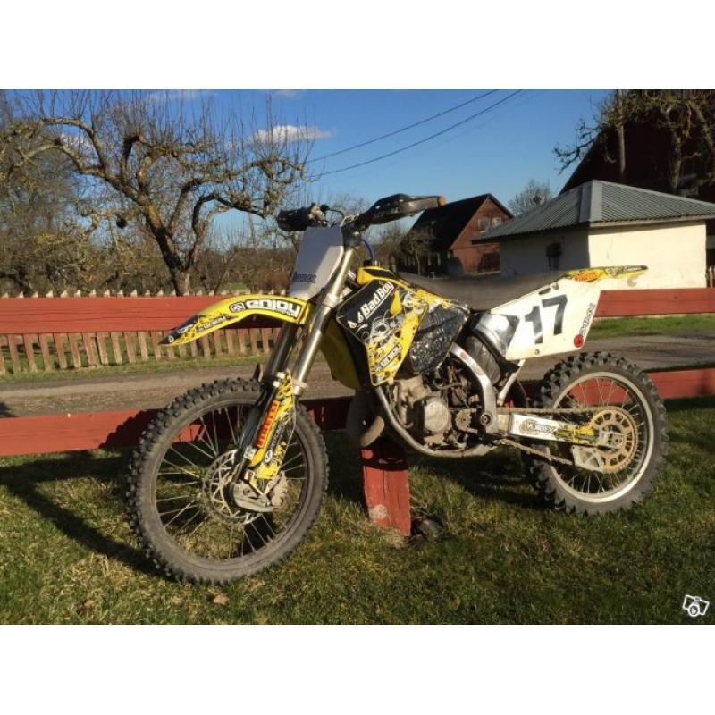 Suzuki RM 125 -03