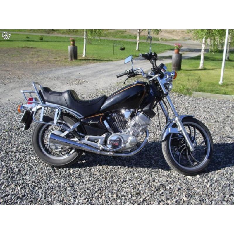 Yamaha XV 400 midnight special -83