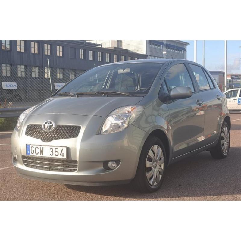 Toyota Yaris 1,3 5d (87Hk) 2-3 Brukare 3694 M -07