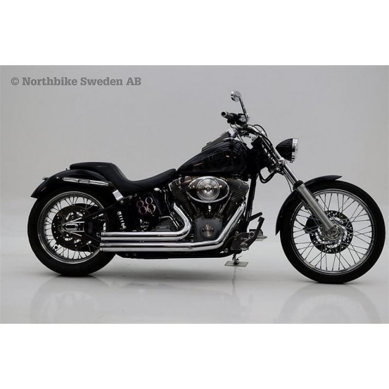 Harley-Davidson Softail FSXT -01