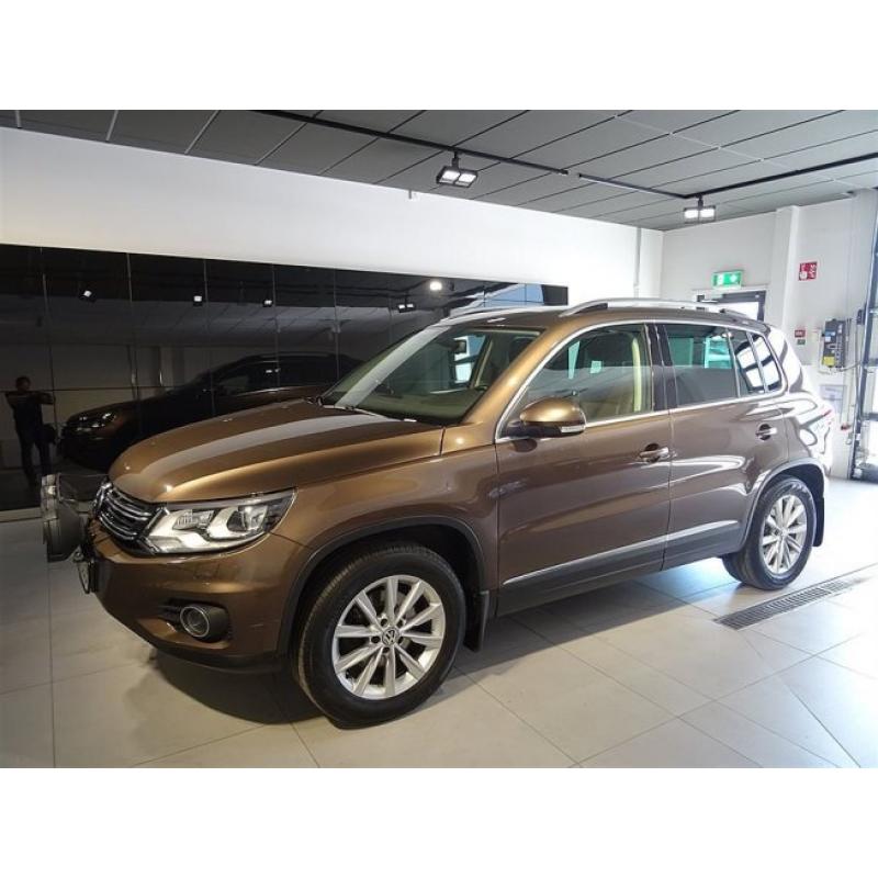 Volkswagen Tiguan -13