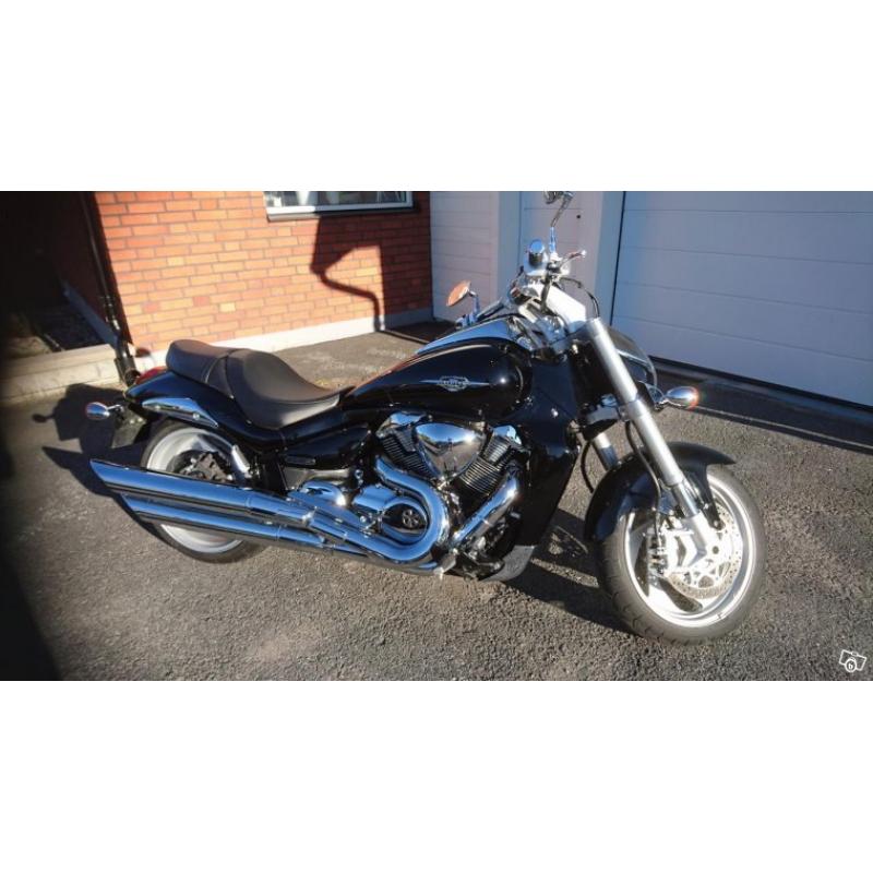 Suzuki Intruder VZR1800N -08