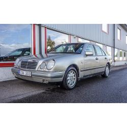 Mercedes-Benz E 240 Aut Elegance 170 Hkr *RÄN -98