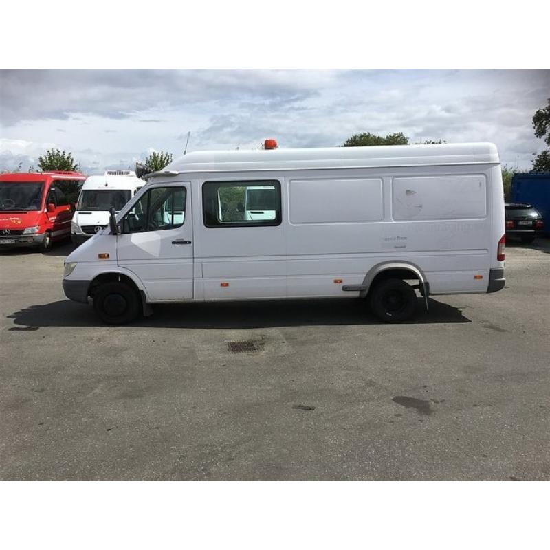 Mercedes-Benz Sprinter 413 cdi maxi crossbuss -04