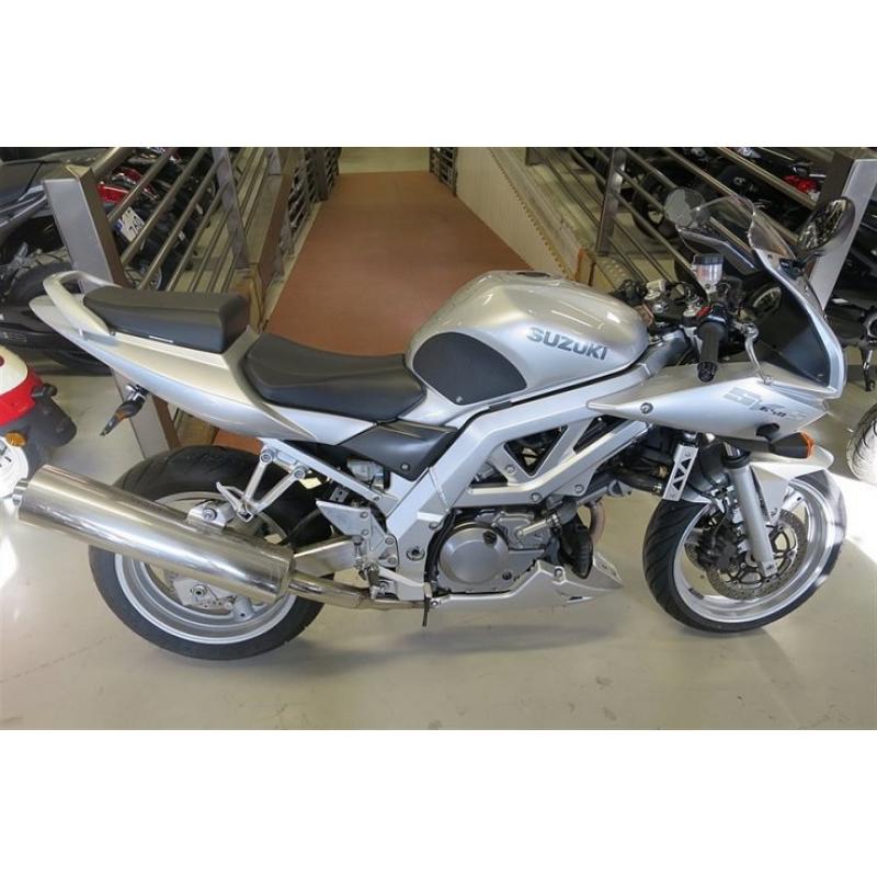 Suzuki SV650S *Superskick* -03