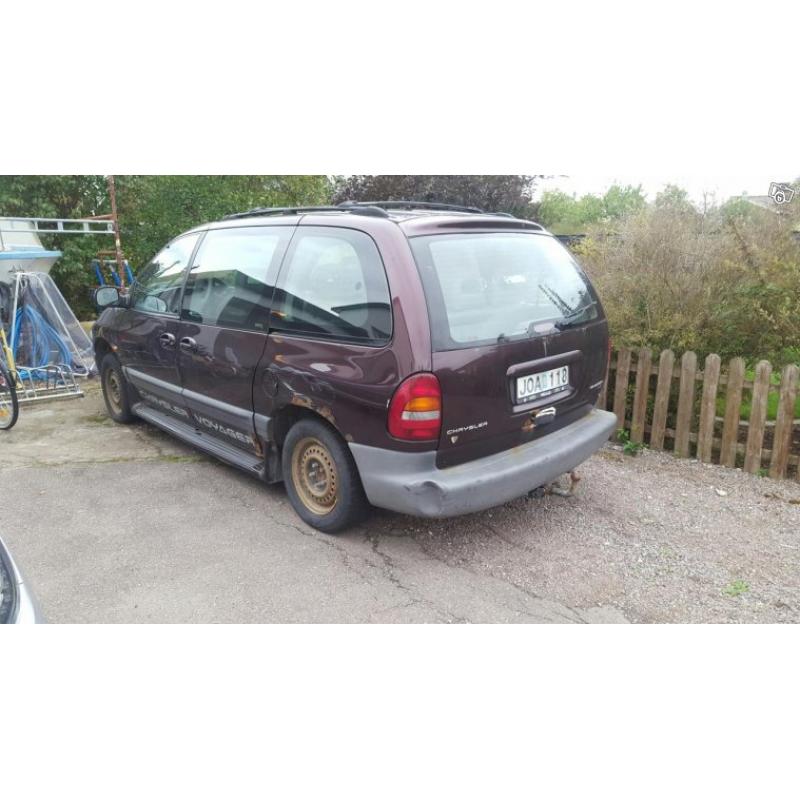 Chrysler voyager le -96