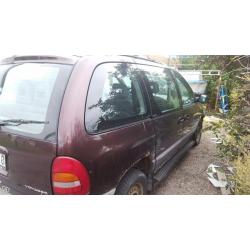 Chrysler voyager le -96