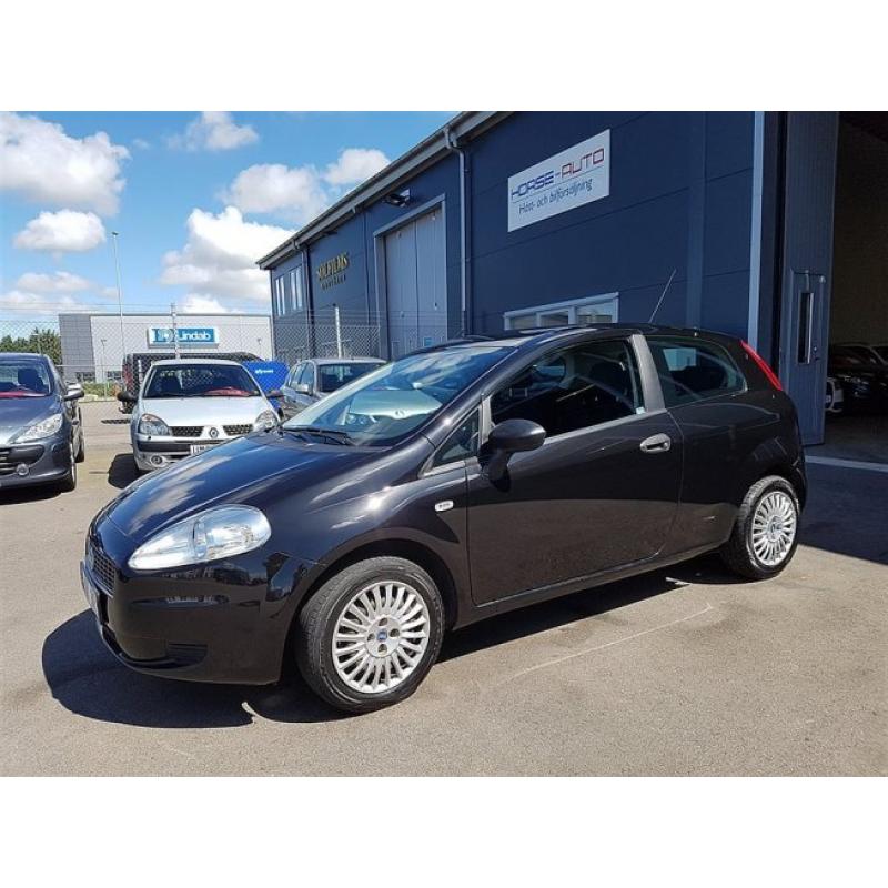 Fiat Punto 1.2 GRANDE / NY KAMREM / FIN BIL -06