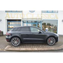 Porsche Macan Turbo -15