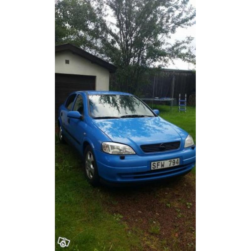 Opel Astra 1,6 Comfort -01