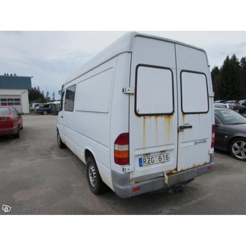 Mercedes-Benz Sprinter 312D Dubbelhytt -96