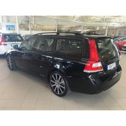 Volvo V70 II D4 Classic Sport -16