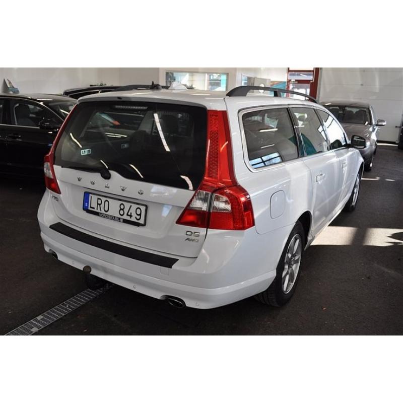 Volvo V70 D5 AWD (Automat)Momentum -11