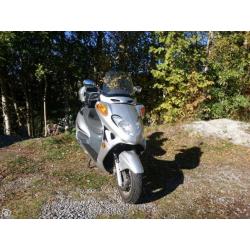 YIYING NORDIA 150 cc Pendlarhoj/Automat -06