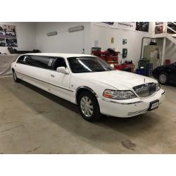 Lincoln Town Car Limo Stretch Limousine -04