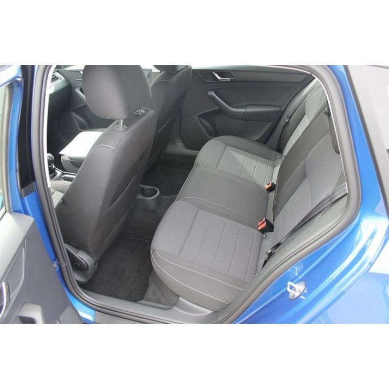 Skoda Rapid Spaceback ELEGANCE TSI 105 HK -15