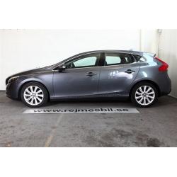 Volvo V40 D2 Your Momentum II -14