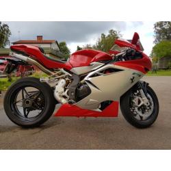 MV Agusta F4 1000 R "320 mil" -10