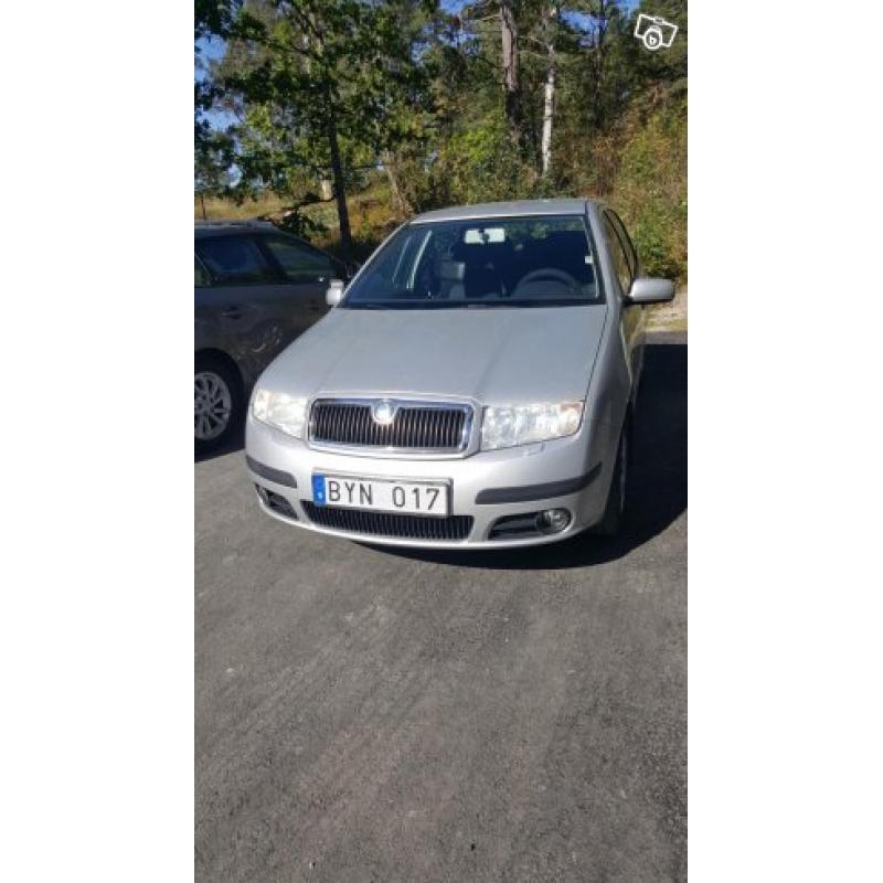 Skoda fabia 1,2 säljers -06