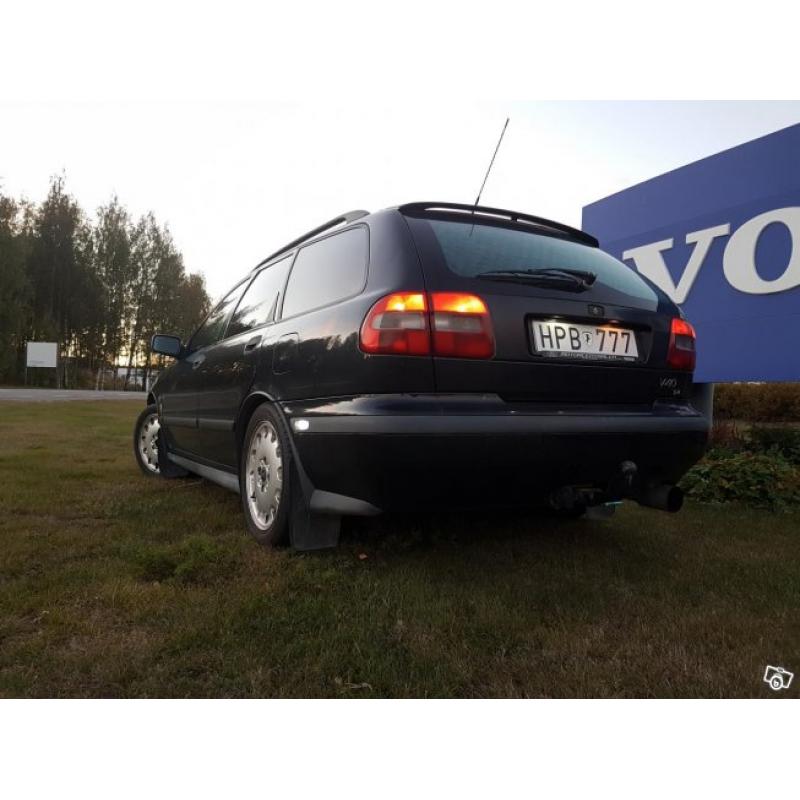 Unik Volvo v40 T4 -98