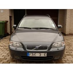 Volvo V70 Classic D5 -07