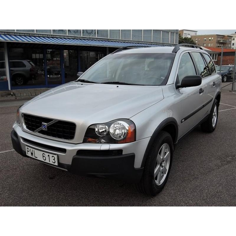 Volvo XC90 2.5T EN ÄGARE / 7-Sits / ACC / Dra -03