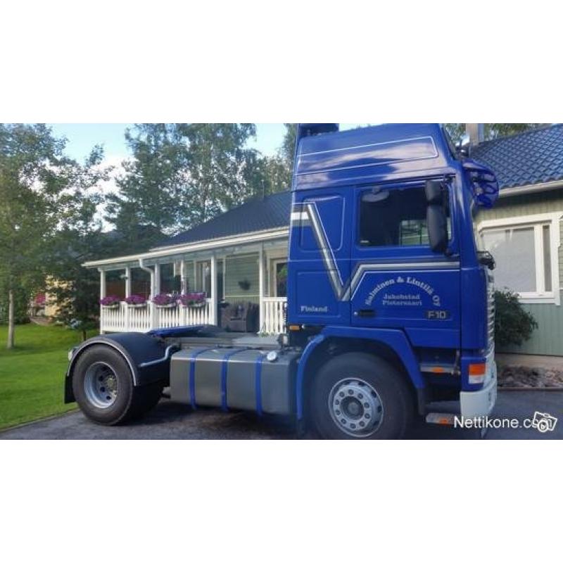 Volvo F10 Globetrotter 4x2