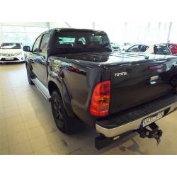 Toyota Hilux D-Cab 3,0 Aut SR+ Black Edition -11