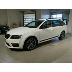 Skoda Octavia Combi RS TSI 220hk -14