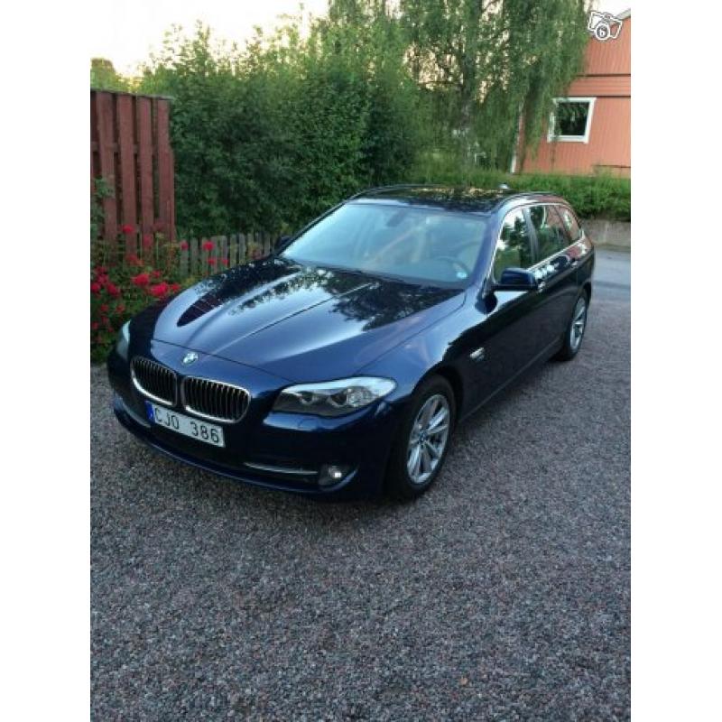 BMW 530 d xDrive 258hk Panorama/Värmare -11