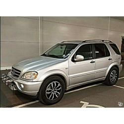 Mercedes ML 55 AMG Nybes 347HK Påkostad 4WD -01