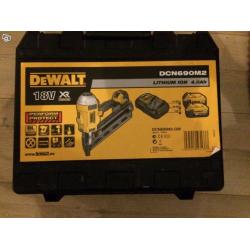 Spikpistol dewalt dcn690