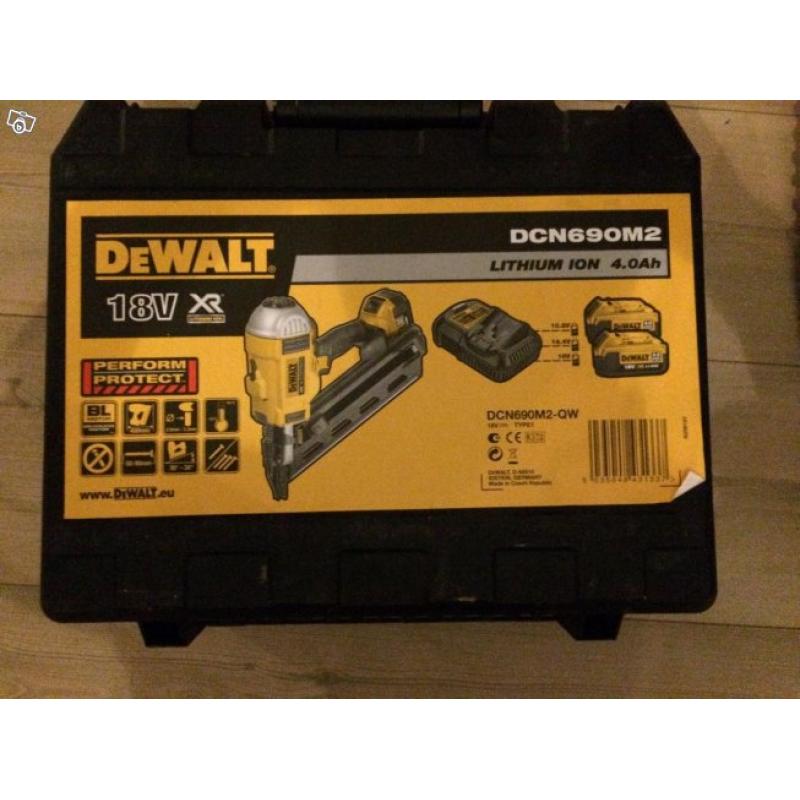 Spikpistol dewalt dcn690