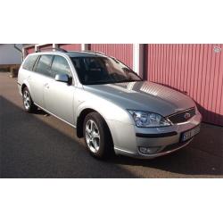 Ford Mondeo Titanium kombi i bra skick -07