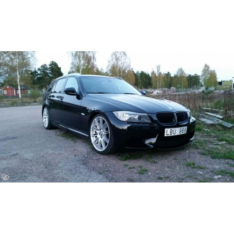 BMW 320D Touring -11