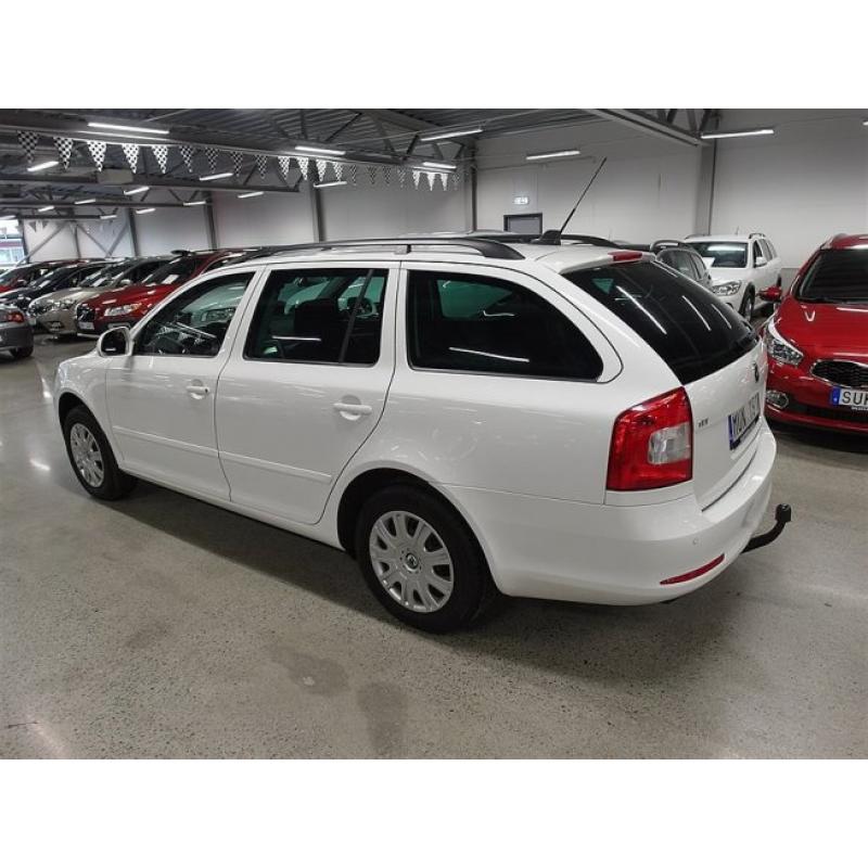 Skoda Octavia 1,6 TDi Webasto -13