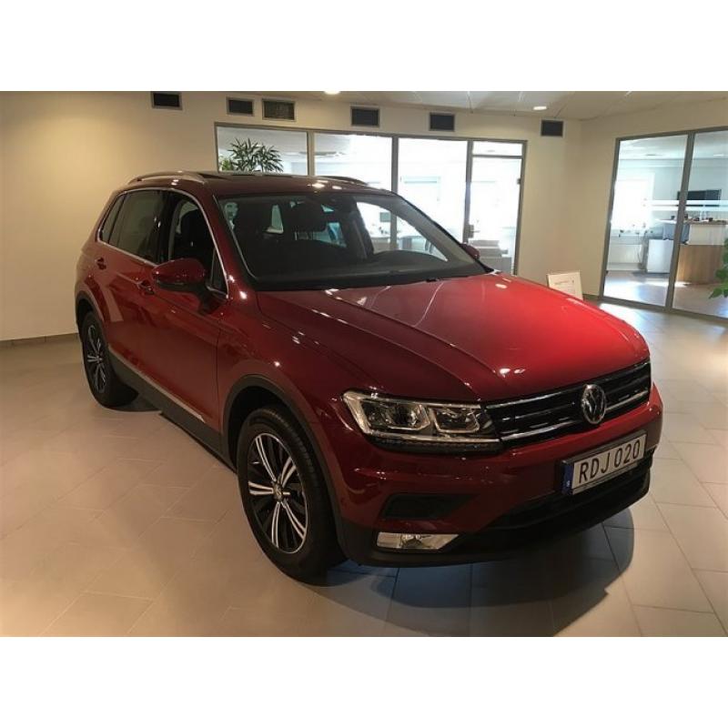 Volkswagen Tiguan TSI 180 DSG7 4MOTION -16