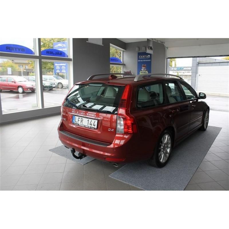 Volvo V50 D4 (177hk) Drag Summum Aut -11