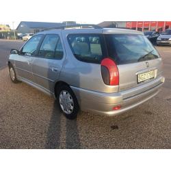 Peugeot 306 1.8 XT Kombi (112hk) -01