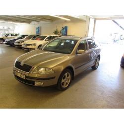 Skoda Octavia II 2.0 TDI Kombi 4X4 (140hk) DR -07