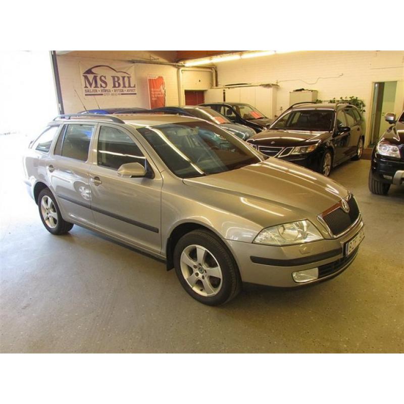 Skoda Octavia II 2.0 TDI Kombi 4X4 (140hk) DR -07