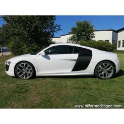 Audi R8 V10 Quattro Automat Skinn -09