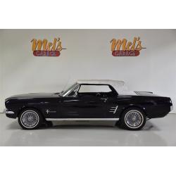 Ford Mustang Convertible 76A