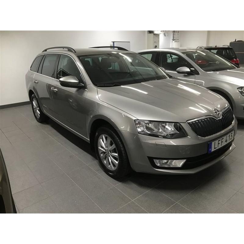 Skoda OCTAVIA VIA COM AMBIT 4X4 TDI 110 -16