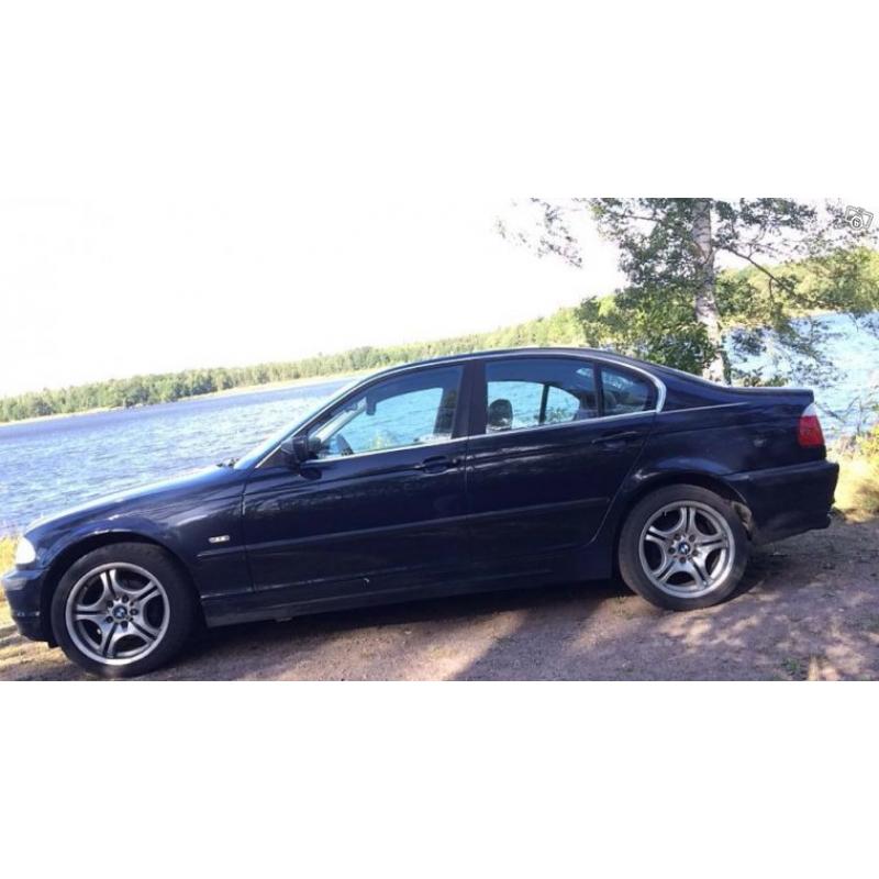 BMW 320i E46 - 99 -99