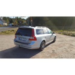 Volvo v70 2,4D Momentum -10